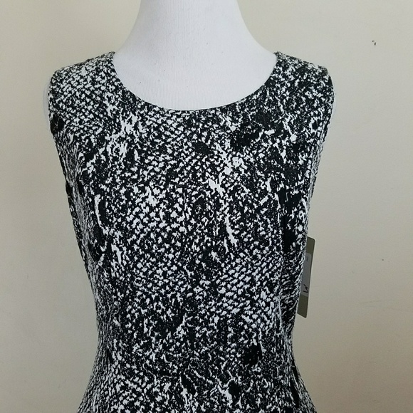 RD Design Peplum Dress - Picture 2 of 7